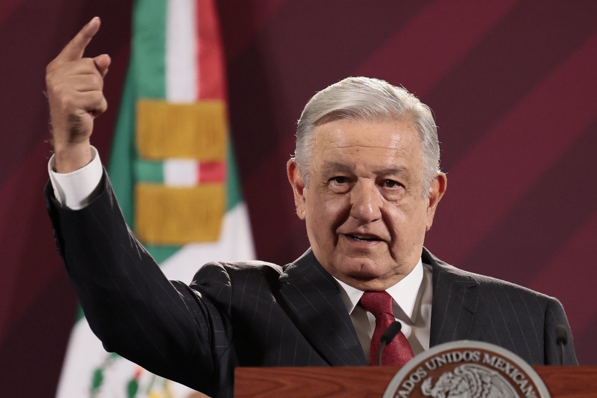 amlo lopez obrador 4t transformacion