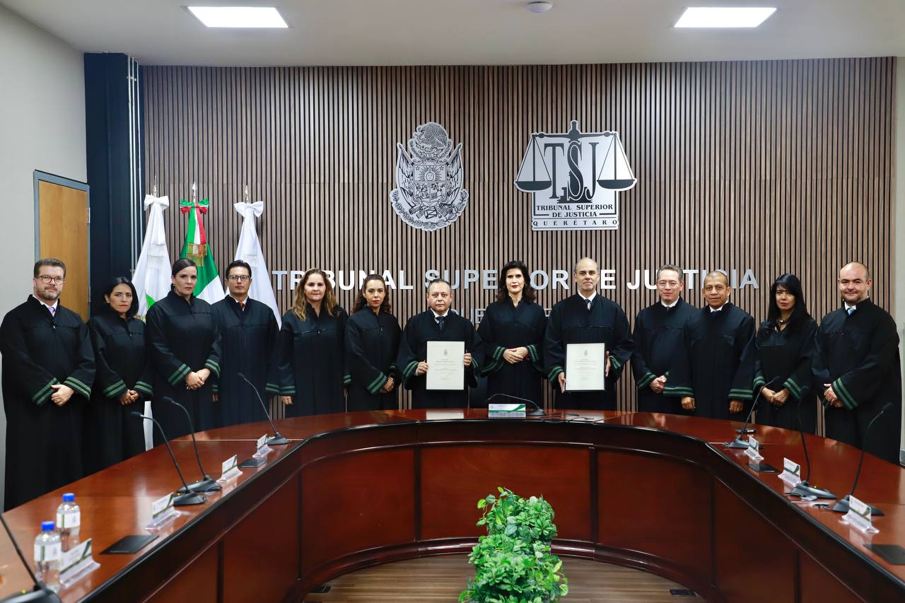 ELIGEN A NUEVO PRESIDENTE DEL PODER JUDICIAL EN SESIÓN EXTRAORDINARIA DE PLENO.