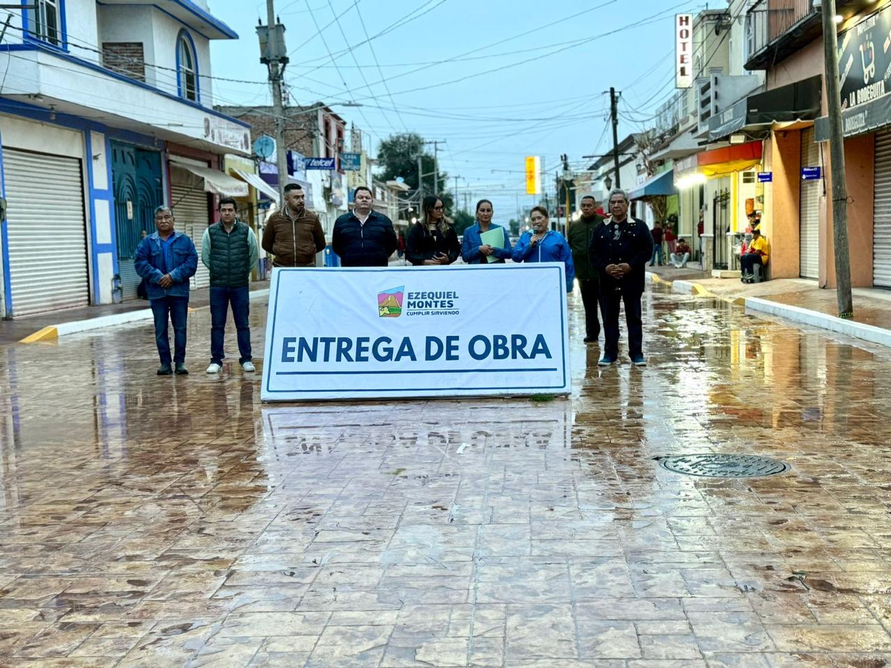 QUEDÓ LISTA LA CALLE JOAQUÍN VEGA EN EZEQUIEL MONTES.