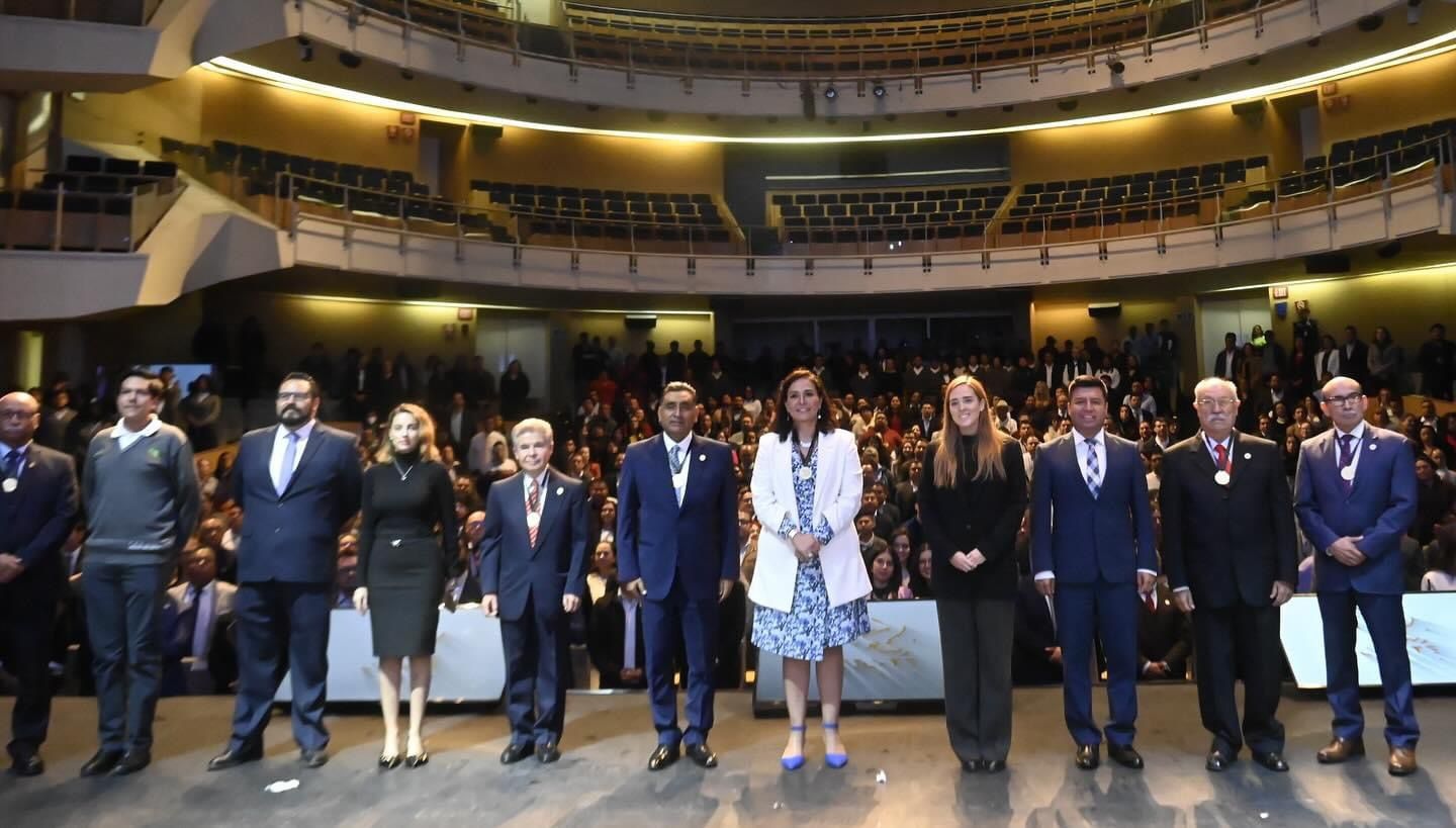 ASISTE EL PRESIDENTE ELECTO DEL MUNICIPIO DE HUIMILPAN JAIRO MORALES AL 39 ANIVERSARIO DEL CECyTEC