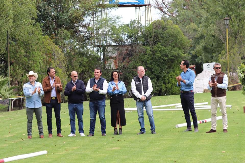 EL PRESIDENTE MUNICIPAL DE PEDRO ESCOBEDO JUAN ALBERTO NAVA INAUGURÓ EL FESTIVAL INTERNACIONAL DEL CABALLO LUSITANO 2024