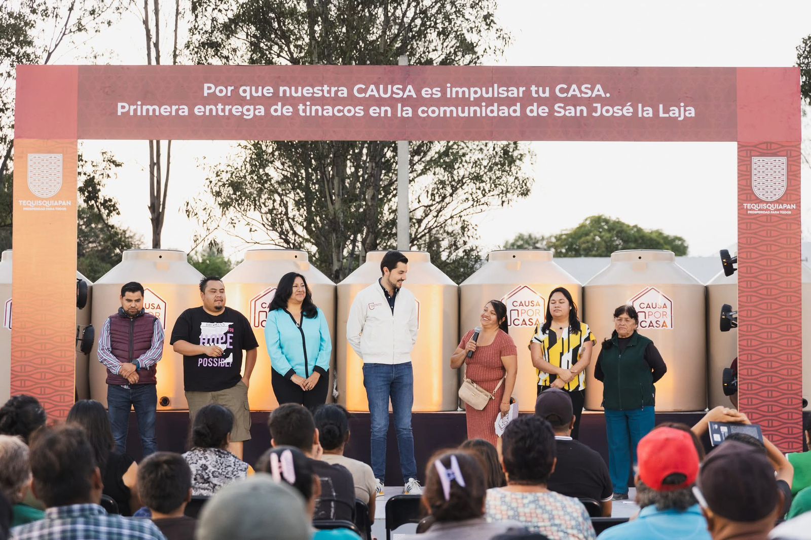 HÉCTOR MAGAÑA REALIZA LA SEGUNDA ENTREGA DE TINACOS DEL PROGRAMA “CAUSA POR CASA”, EN LA COMUNIDAD DE SAN JOSÉ LA LAJA