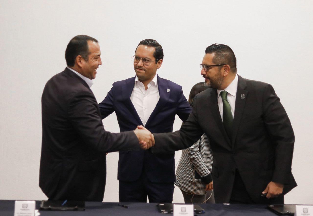 ROBERTO CABRERA FIRMA CONVENIO CON MUNICIPIOS METROPOLITANOS PARA FORTALECER LA SEGURIDAD Y TRANQUILIDAD EN EL ESTADO