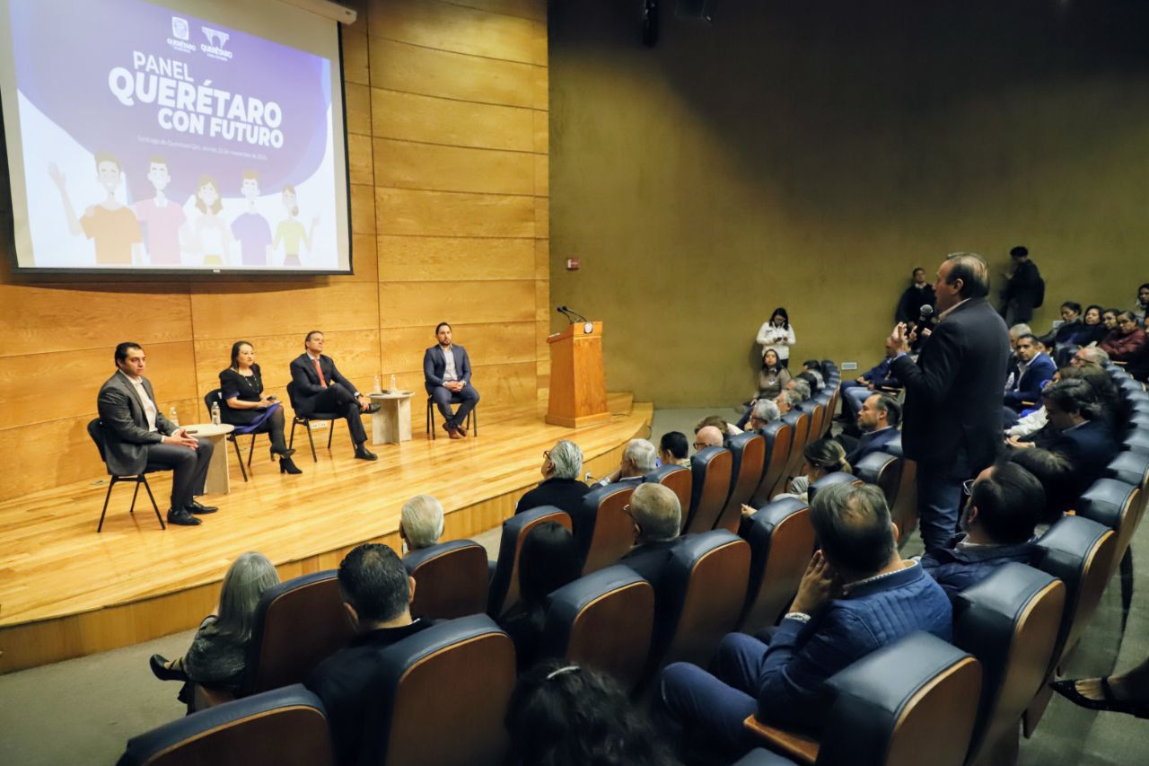 ORGANIZA MUNICIPIO DE QUERÉTARO, PANEL QUERÉTARO CON FUTURO