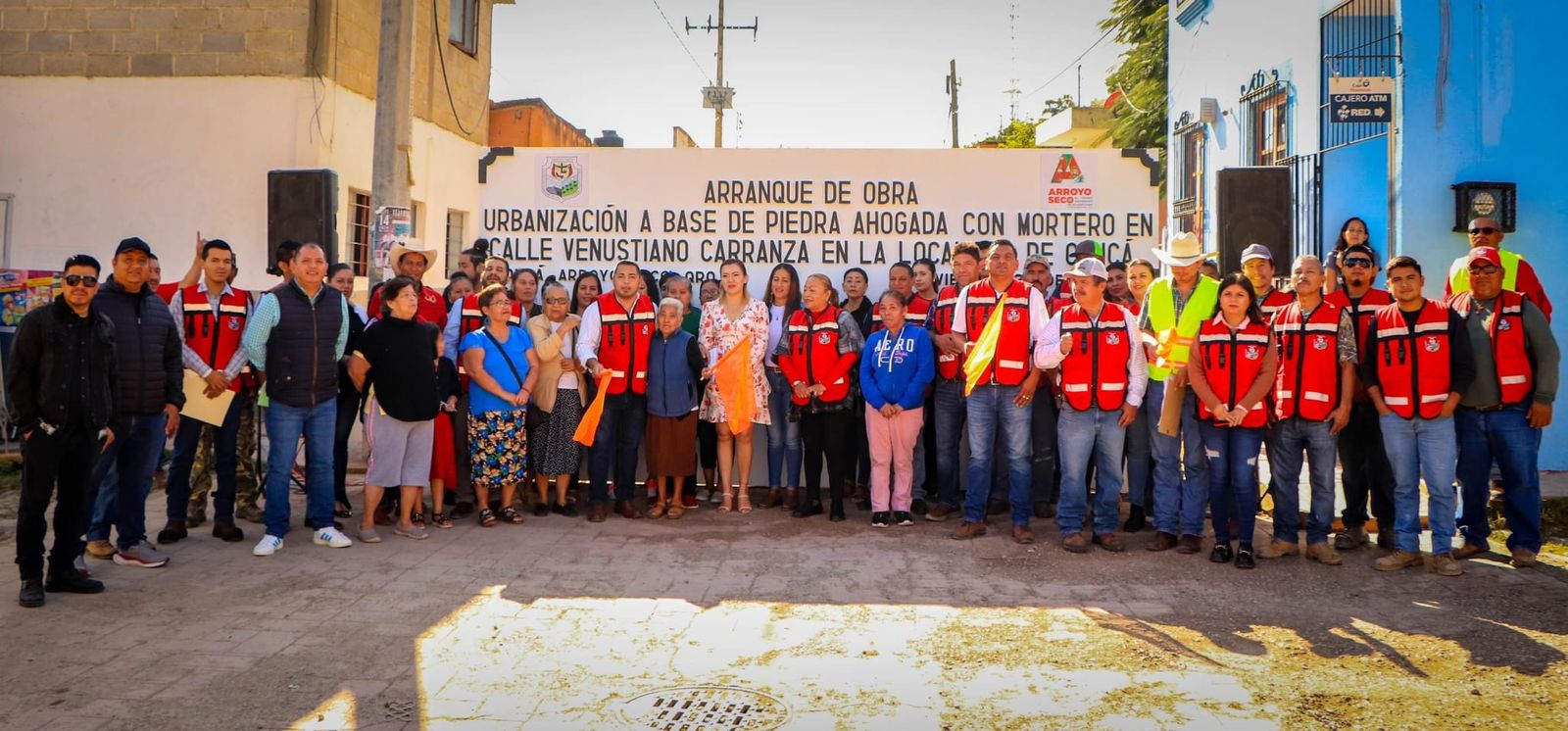 UN PASO FIRME HACIA EL PROGRESO DE ARROYO SECO: ARRANCA LA URBANIZACIÓN DE LA CALLE VENUSTIANO CARRANZA EN CONCÁ