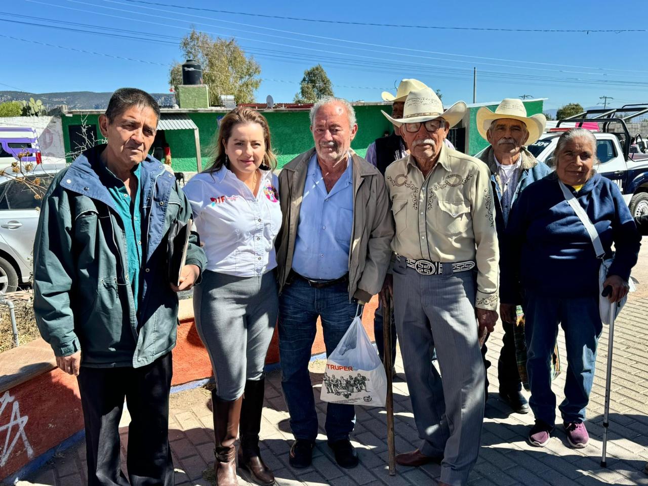 REALIZAN JORNADA ESTATAL DE SALUD EN EL MUNICIPIO DE COLÓN.