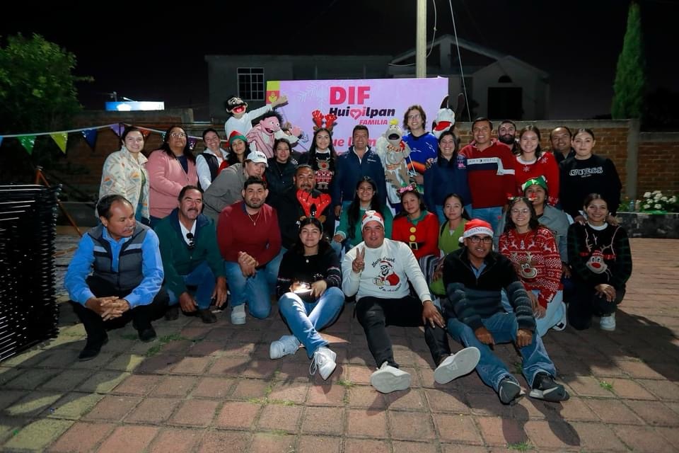 EL PRESIDENTE DEL MUNICIPIO DE HUIMILPAN JAIRO MORALES Y LA PRESIDENTA DEL DIF MUNICIPAL KAREN SERVIN LLEVAN FESTIVAL DE LA ALEGRIA A SAN IGNACIO