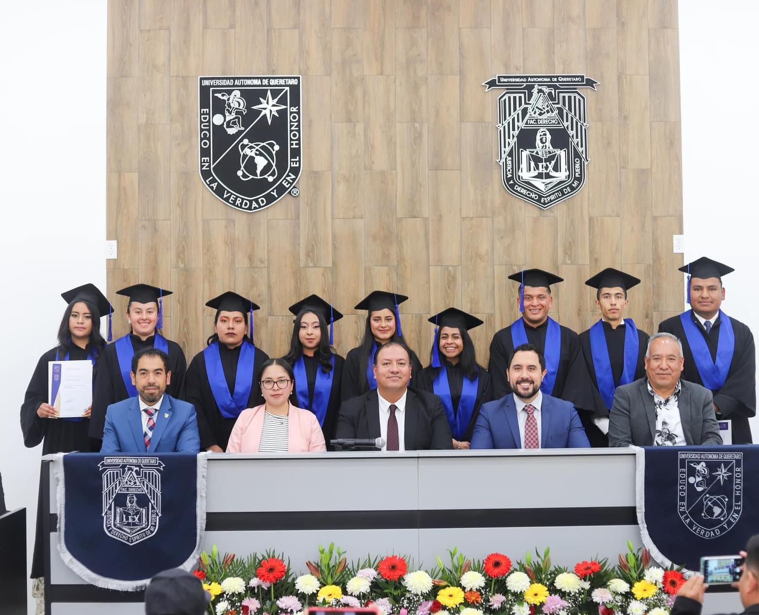 EL PRESIDENTE ÓSCAR PÉREZ ASISTIÓ A LA CEREMONIA DE GRADUACIÓN DE LA FACULTAD DE DERECHO DE LA UAQ CAMPUS AMEALCO.