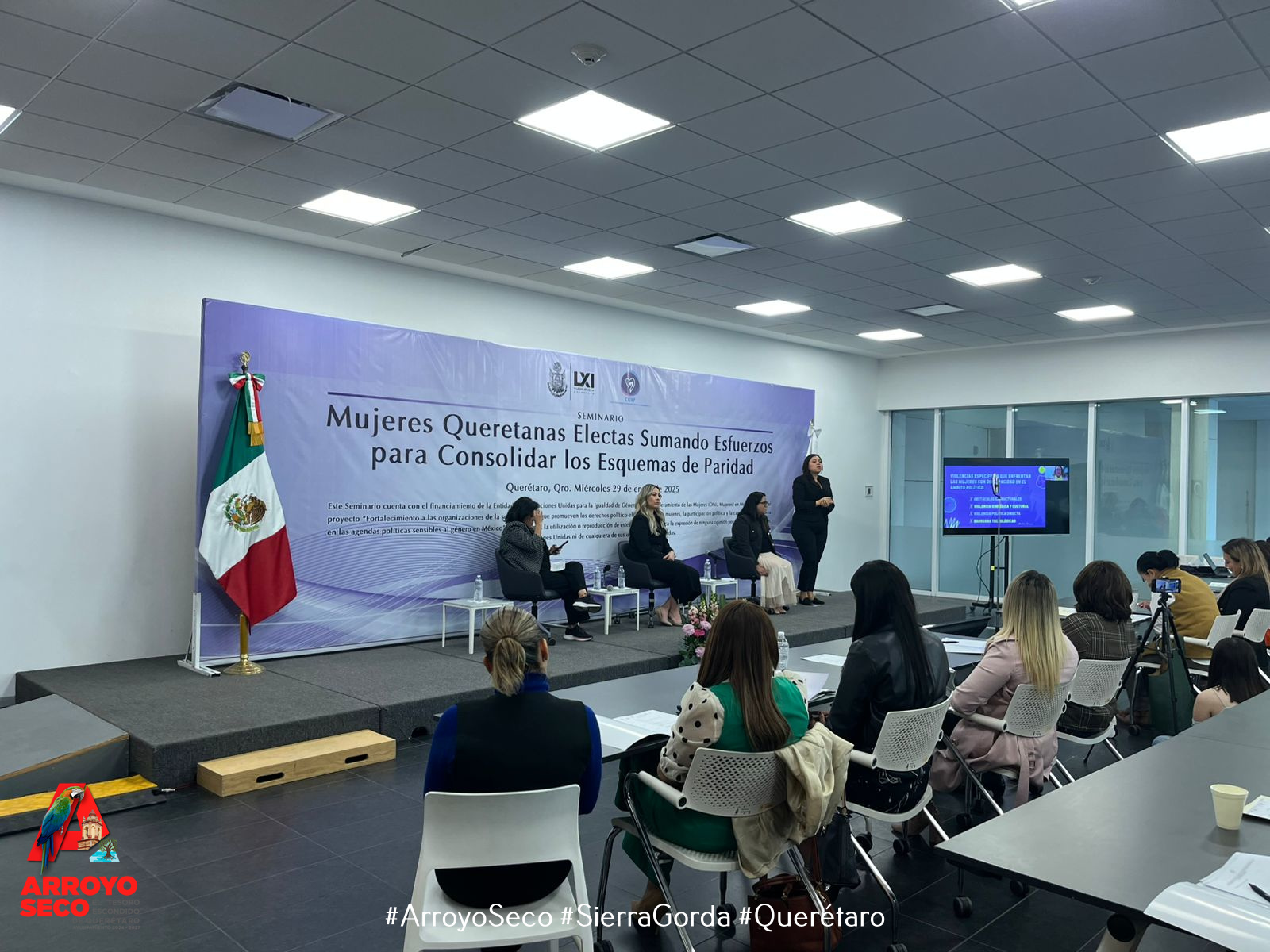 REGIDORAS DEL MUNICIPIO DE ARROYO SECO ASISTEN AL SEMINARIO «MUJERES QUERETANAS ELECTAS: SUMANDO ESFUERZOS PARA CONSOLIDAR LOS ESQUEMAS DE PARIDAD»