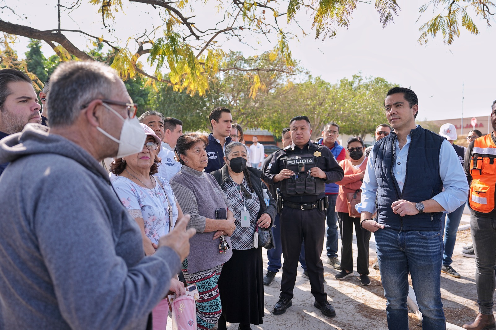 LLEVA FELIFER MACÍAS EL PROGRAMA ALCALDE EN ACCIÓN A LA COLONIA LÁZARO CÁRDENAS PARA MEJORAR SEGURIDAD, MOVILIDAD Y MANTENIMIENTO URBANO