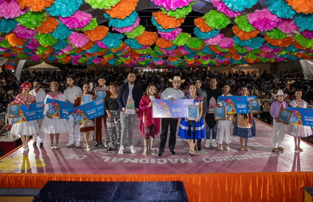 CON GRAN ÉXITO SE LLEVÓ A CABO EL 11° CONCURSO NACIONAL DE BAILE DE HUAPANGO EN EL MARQUÉS