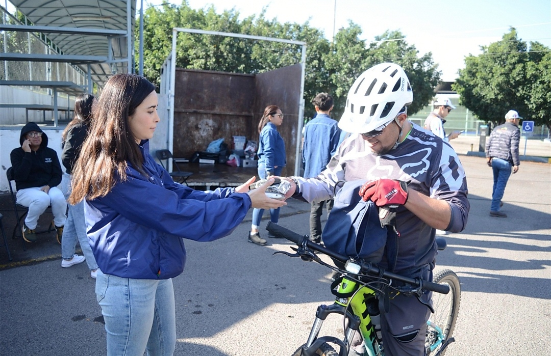 CAPTAN 12 TONELADAS DE BASURA ELECTRÓNICA DURANTE LA JORNADA DE RECOLECCIÓN DE RESIDUOS Y APARATOS ELÉCTRICOS Y ELECTRÓNICOS