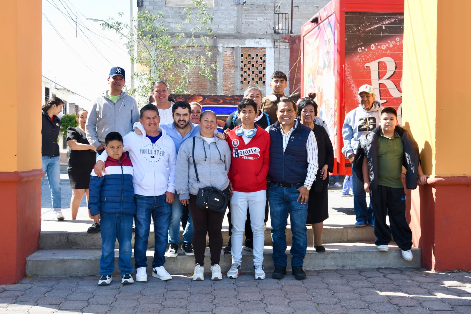 VISITA AGUSTÍN DORANTES EL BARRIO DE LA TRINIDAD